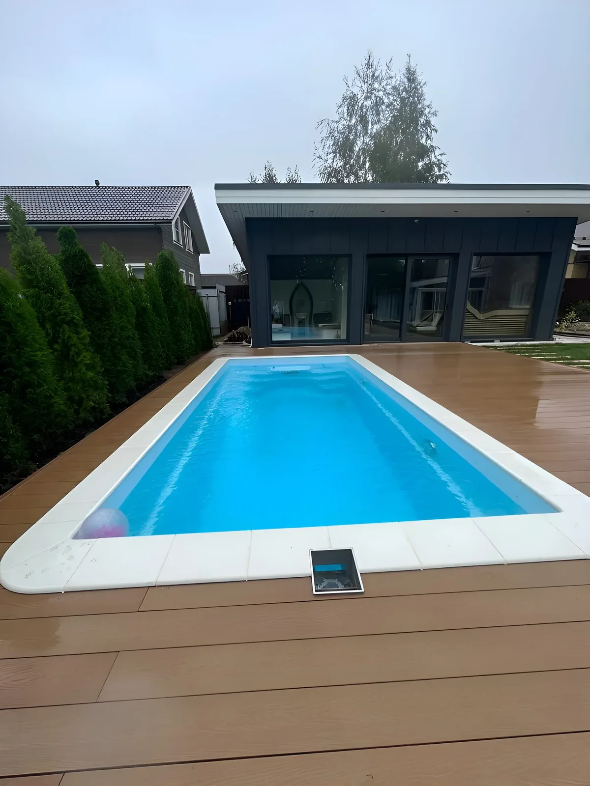 Laguna 6 — зона отдыха в Новомосковске