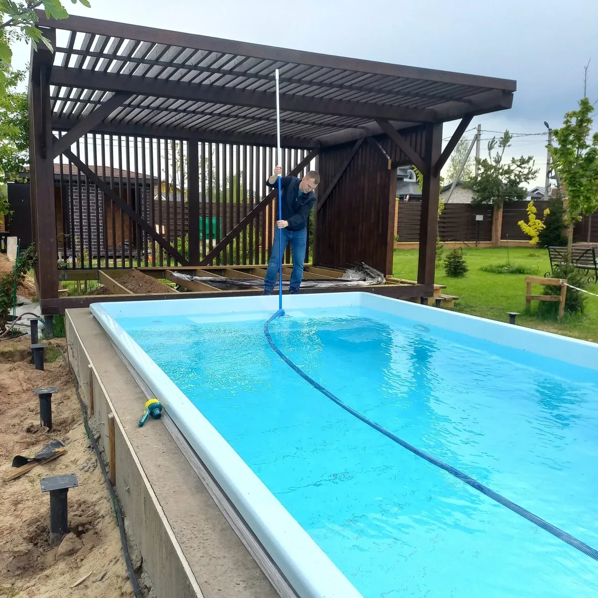 Копинговый бордюрный камень для бассейна Laguna в Новомосковске